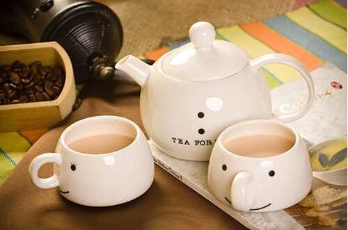 在二三线城市加盟日出茶太有何优势