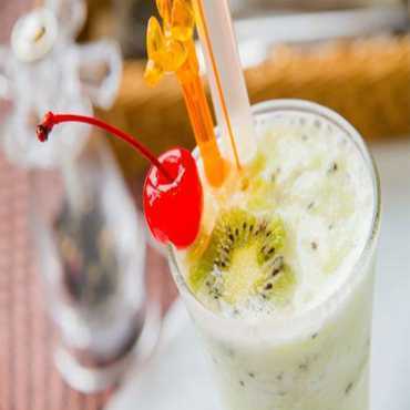 加盟允儿雪冰饮品低成本创业，适合女性创业的好项目