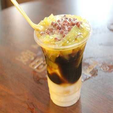 爱转角奶茶加盟帮助大学生成功创业