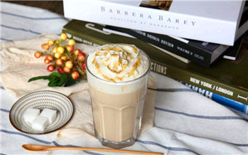 开奶茶店需要的原材料，一只酸奶牛加盟怎么样？