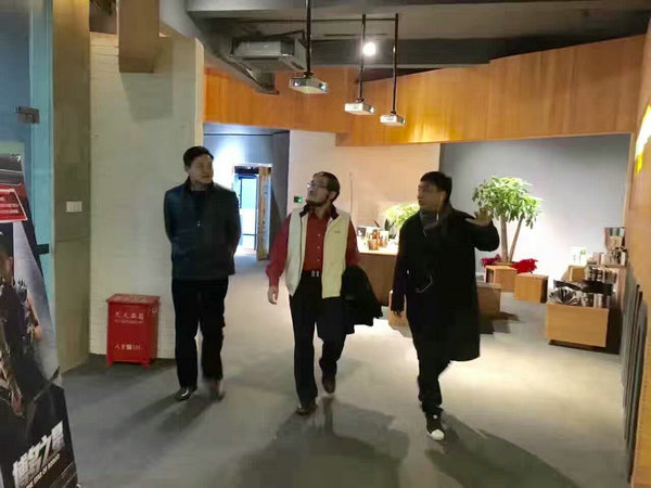 商界大佬吴鹰考察博多工贸