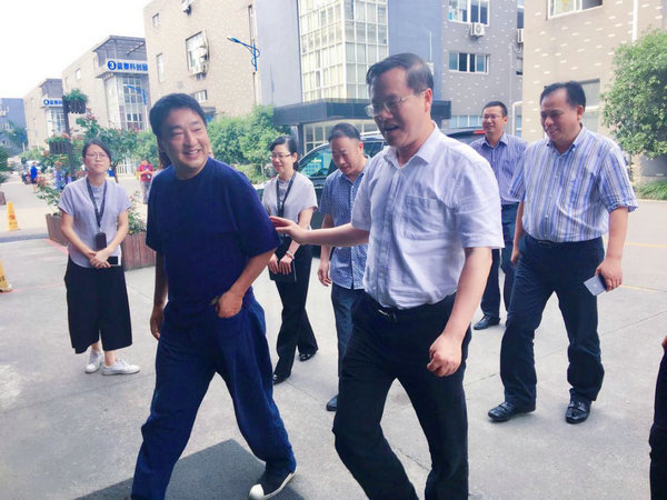 杭州市委常委、余杭区委书记毛溪浩一行莅临博多