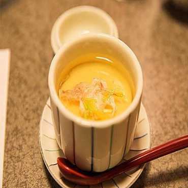 在大学周边开青檬恋茶饮品店可以赚到钱吗