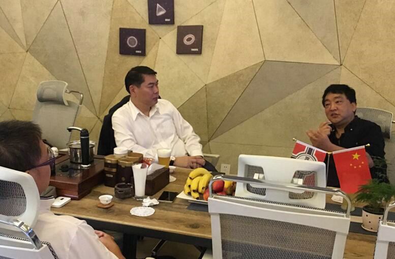 台湾天葱国际张总一行访问博多工贸