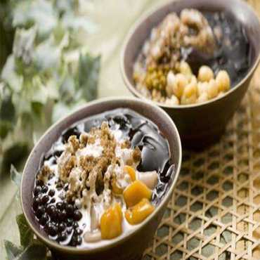 蒲记甜品加盟店内经典甜品列表