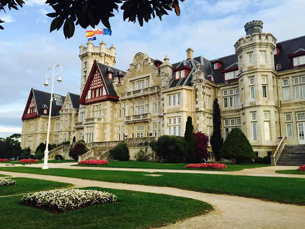 博多工贸大佬 风光国外&mdash;&mdash;博多董事长西班牙之行剪影