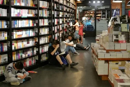 西西矢量咖啡馆加盟店