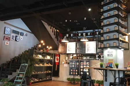 TRAP别走咖啡茶餐廳加盟店