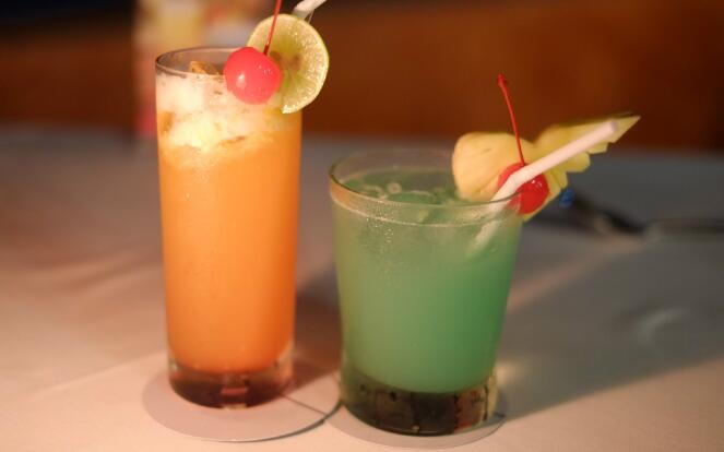 加盟鲜果元素，投资小轻松致富