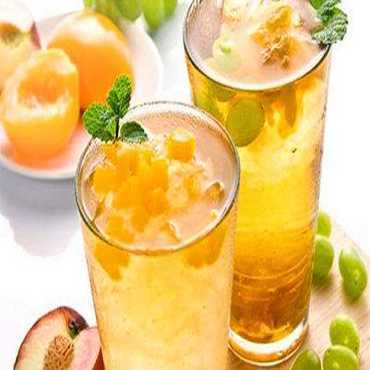 开一家琉璃鲸奶茶加盟店的利润怎么样？