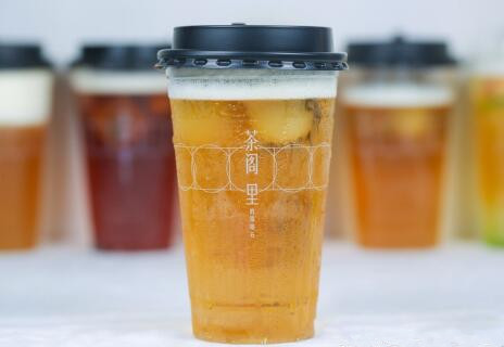 茶阁里的猫眼石奶茶加盟店都有哪些特色？