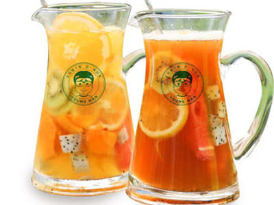 YOUNG慢茶加盟图片2