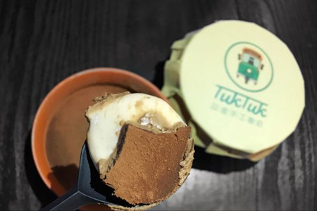 tuktuk印度手工酸奶的加盟费是多少？